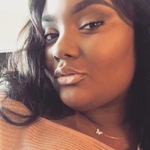 Meet your Posher, Ciara